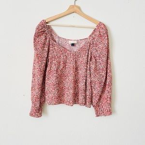 Universal Thread XS floral oversized blouse
